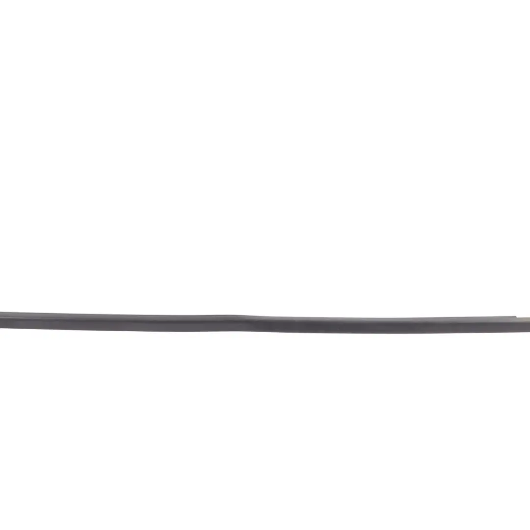 7L Front Door Window Seal Gasket Right O/S to Volkswagen Touareg with Part number 7L6837478D Volkswagen Touareg 7L Front Door Window Seal Gasket Right O/S - SKU 7L6837478D - Part number 7L6837478D