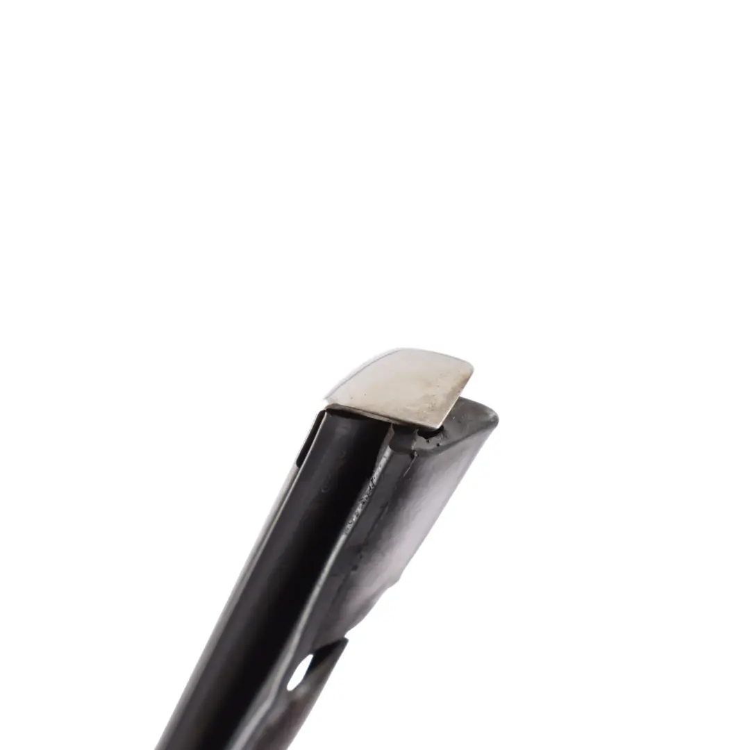 7L Listwa Zgarniająca Zewnętrzna Tylna Prawa Chrom do VW Touareg o numerze 7L6839476G VW Touareg 7L Listwa Zgarniająca Zewnętrzna Tylna Prawa Chrom - SKU 7L6839476G - Numer Części 7L6839476G