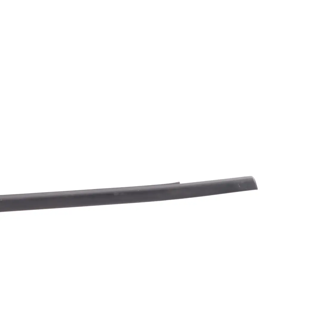 Volkswagen Touareg 7L Guarnizione Porta Posteriore Esterna Sinistra - SKU 7L6839477C - Numero di parte 7L6839477C