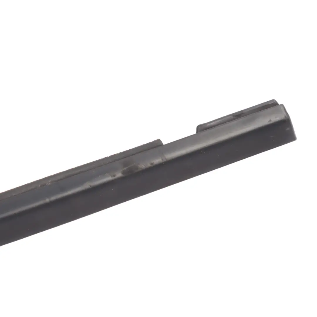 VW Volkswagen Touareg 7L Rear Door Weather Strip Outer Right O/S - SKU 7L6839478C - Part number 7L6839478C