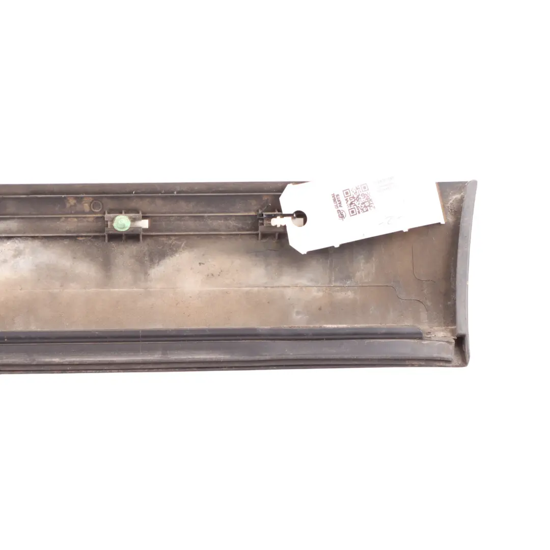 Volkswagen Touareg 7L Door Lower Moulding Cover Panel Rear Right O/S - SKU 7L6839788F - Part number 7L6839788F