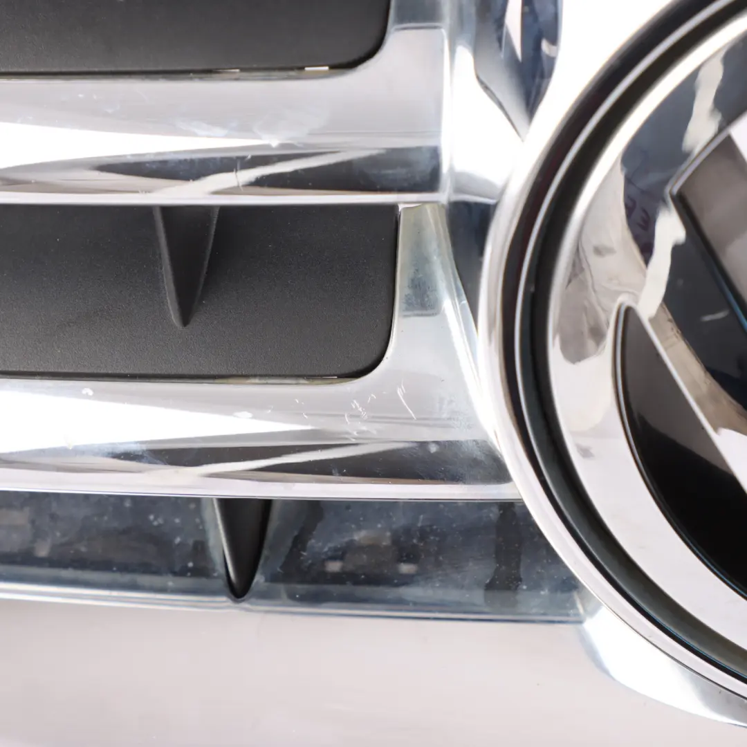 7L Front Bumper Grille Trim Panel Centre to VW Volkswagen Touareg with Part number 7L6853651B VW Volkswagen Touareg 7L Front Bumper Grille Trim Panel Centre - SKU 7L6853651B - Part number 7L6853651B