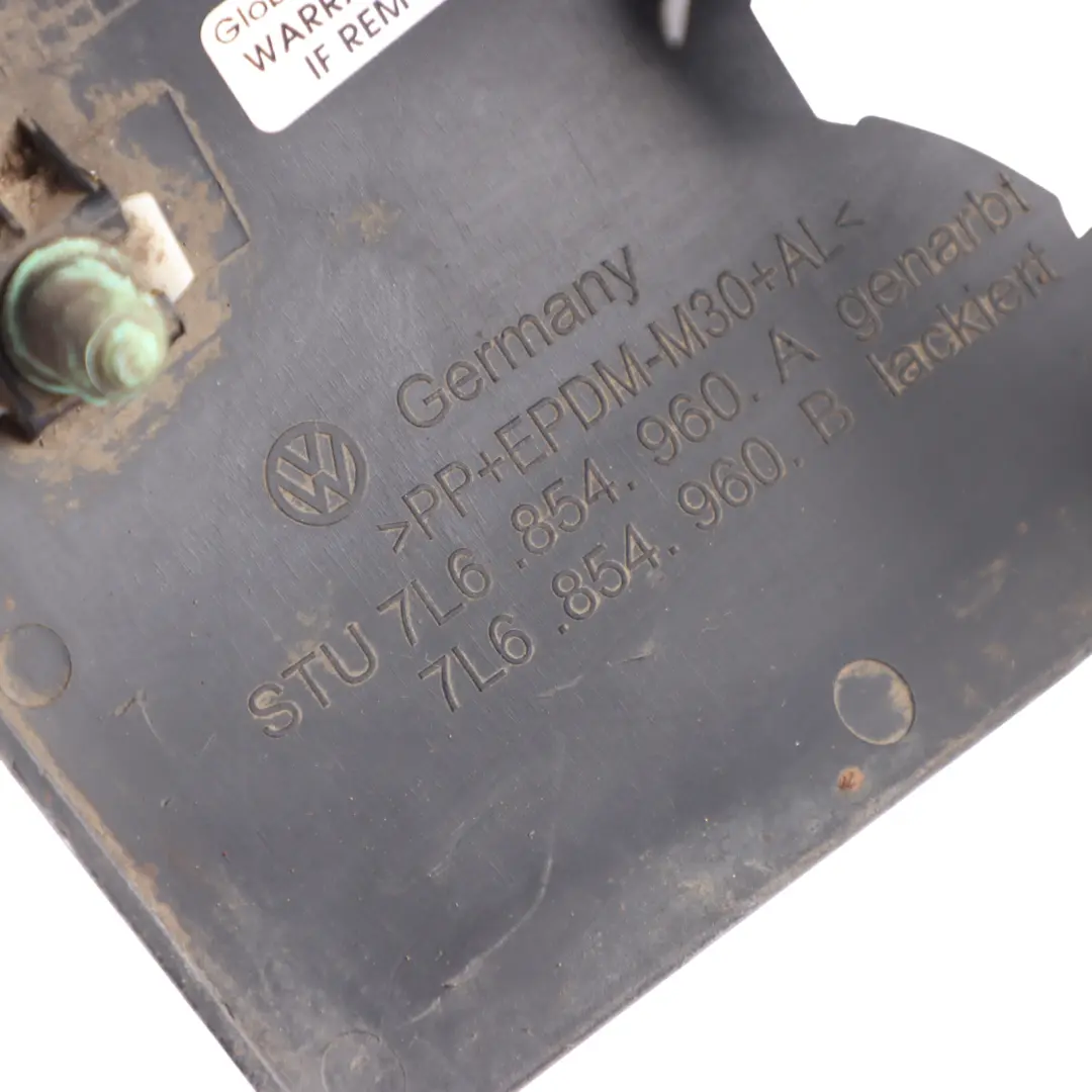 7L Fender Wing Moulding Wheel Arch Front Right O/S to Volkswagen Touareg with Part number 7L6854960A Volkswagen Touareg 7L Fender Wing Moulding Wheel Arch Front Right O/S - SKU 7L6854960A - Part number 7L6854960A