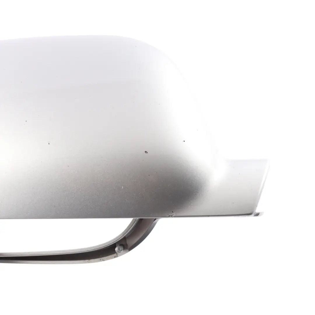 7L Wing Mirror Cap Right O/S Reflex Silver Metallic - A7W to Volkswagen VW Touareg with Part number 7L6857528D Volkswagen VW Touareg 7L Wing Mirror Cap Right O/S Reflex Silver Metallic - A7W - SKU 7L6857528D-RES - Part number 7L6857528D