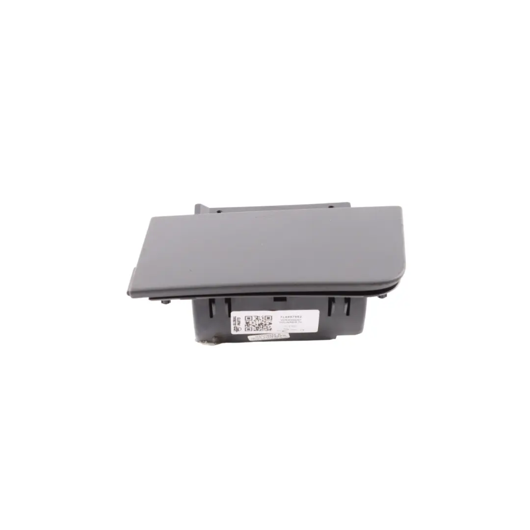 7L Centre Dashboard Storage Compartment to Volkswagen Touareg with Part number 7L6857952 Volkswagen Touareg 7L Centre Dashboard Storage Compartment - SKU 7L6857952 - Part number 7L6857952