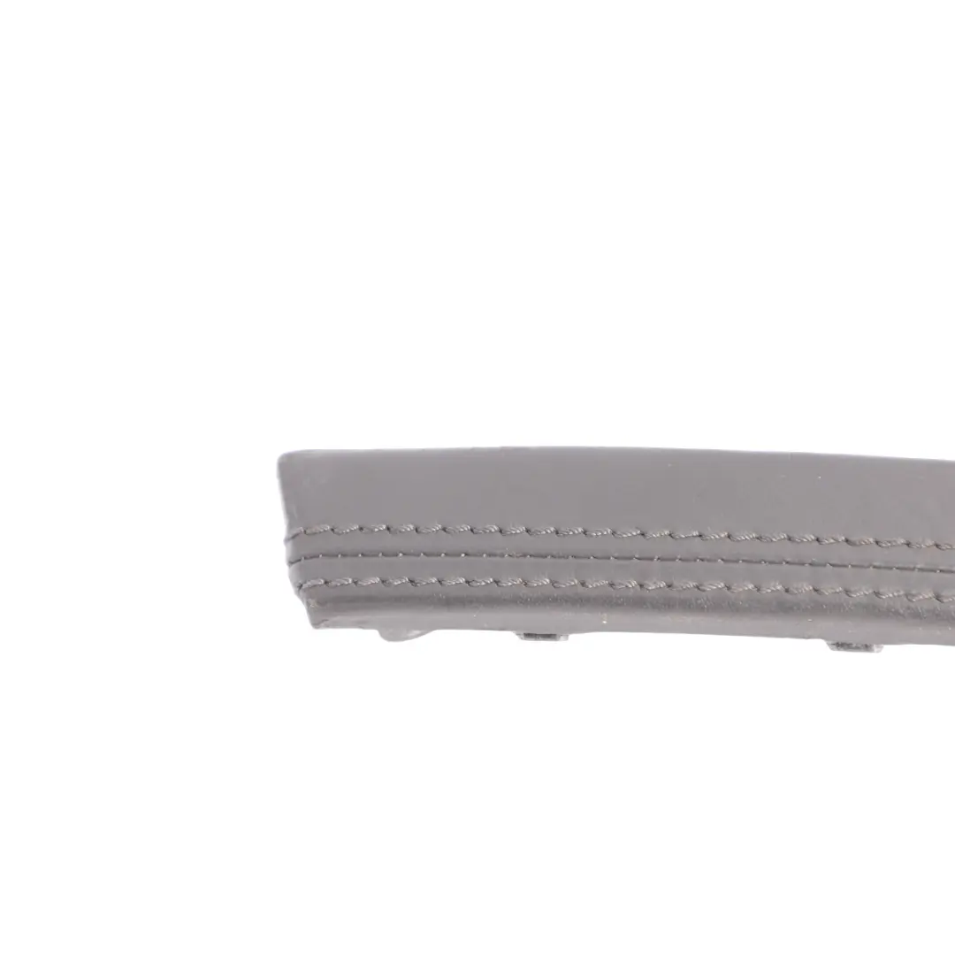 VW Touareg 7L Maniglia Porta Rivestimento Posteriore Sinistro Pelle - SKU 7L6867371B - Numero di parte 7L6867371B
