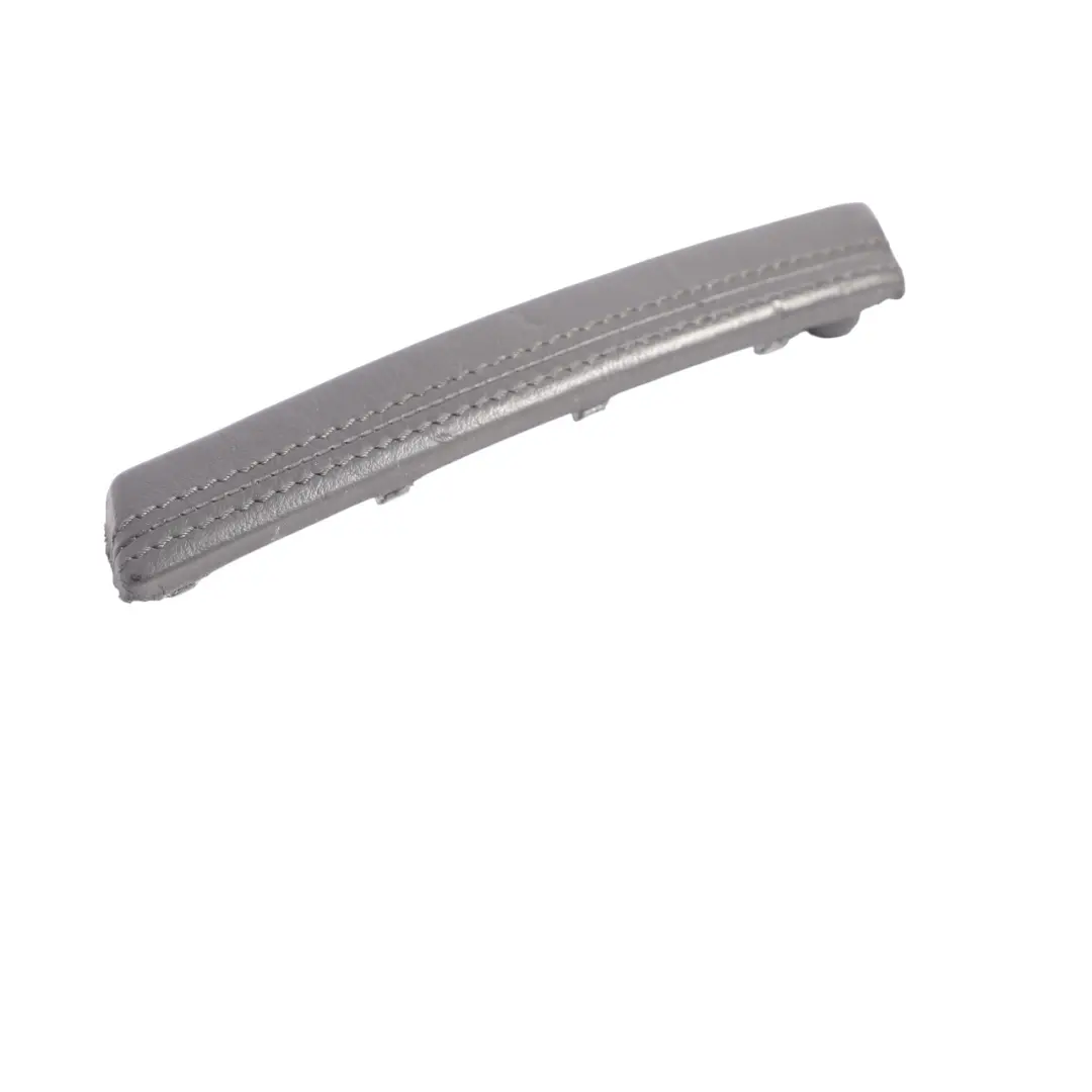 VW Touareg 7L Maniglia Porta Rivestimento Posteriore Destro Pelle - SKU 7L6867372B - Numero di parte 7L6867372B