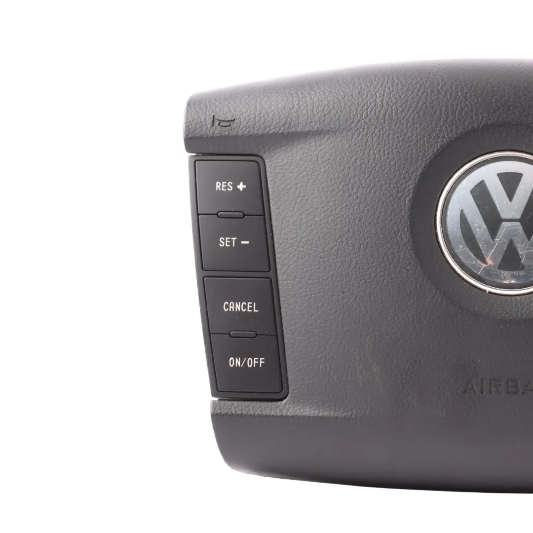 7L Steering Wheel Air Module Driver's Side to VW Volkswagen Touareg with Part number 7L6880201DA VW Volkswagen Touareg 7L Steering Wheel Air Module Driver's Side - SKU 7L6880201DA - Part number 7L6880201DA