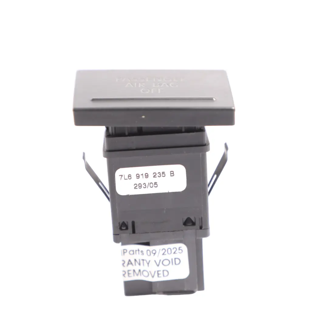 Volkswagen Touareg 7L Dashboard Passenger Air Module Switch Button - SKU 7L6919235B - Part number 7L6919235B