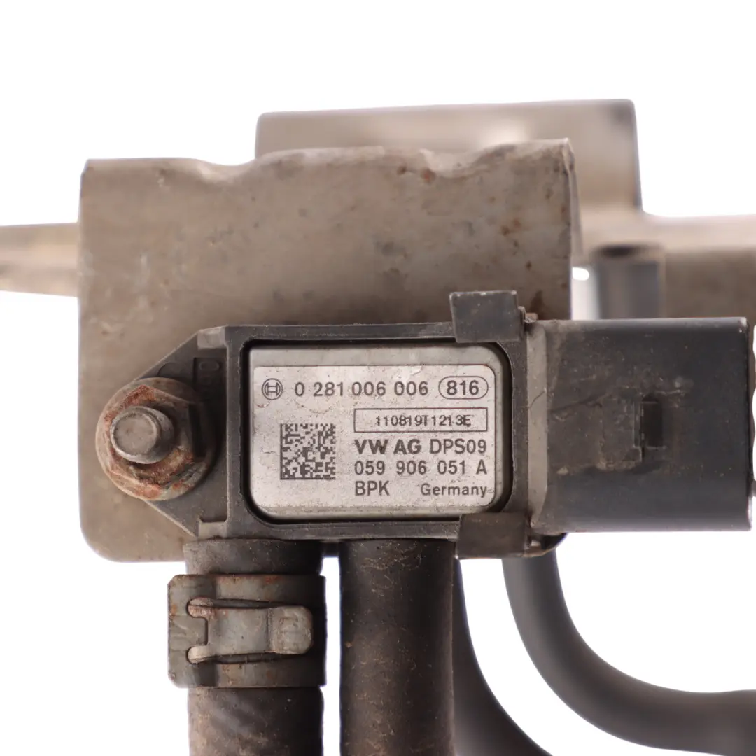 DPF Exhaust Pressure Sensor With Bracket to Audi Q7 4L 4.2 TDI with Part number 7L8131553B Audi Q7 4L 4.2 TDI DPF Exhaust Pressure Sensor With Bracket - SKU 7L8131553B - Part number 7L8131553B