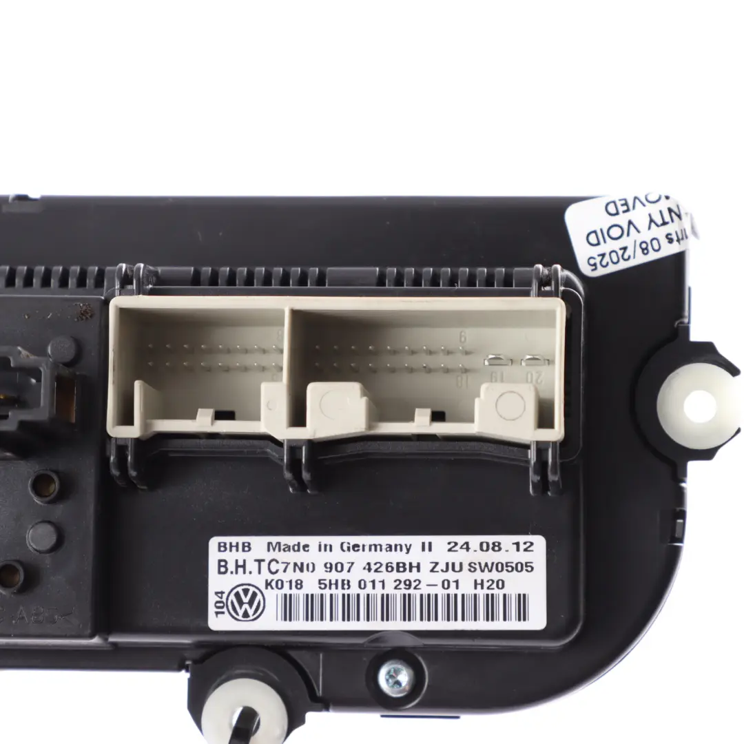 Volkswagen Scirocco Mk3 Heater Climate Control A/C Unit Switch Panel - SKU 7N0907426BH - Part number 7N0907426BH