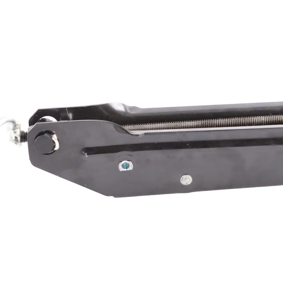 Emergency Lifting Jack Spare Wheel Tool to Porsche Cayenne 92A Car with Part number 7P0011031A Porsche Cayenne 92A Car Emergency Lifting Jack Spare Wheel Tool - SKU 7P0011031A - Part number 7P0011031A