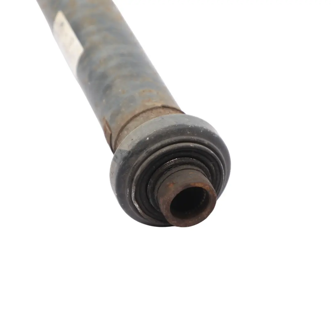 7P Albero Trasmissione Posteriore TDI per Porsche Cayenne 92A VW Touareg con numero di parte 7P0521102P Porsche Cayenne 92A VW Touareg 7P Albero Trasmissione Posteriore TDI - SKU 7P0521102P - Numero di parte 7P0521102P