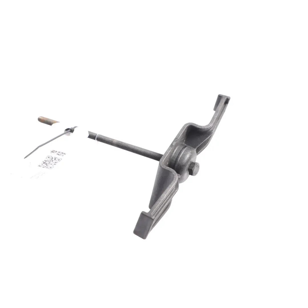 Porsche Cayenne 92A Support Fixation Roue Secours À Vis - SKU 7P0601233 - Numéro de pièce 7P0601233