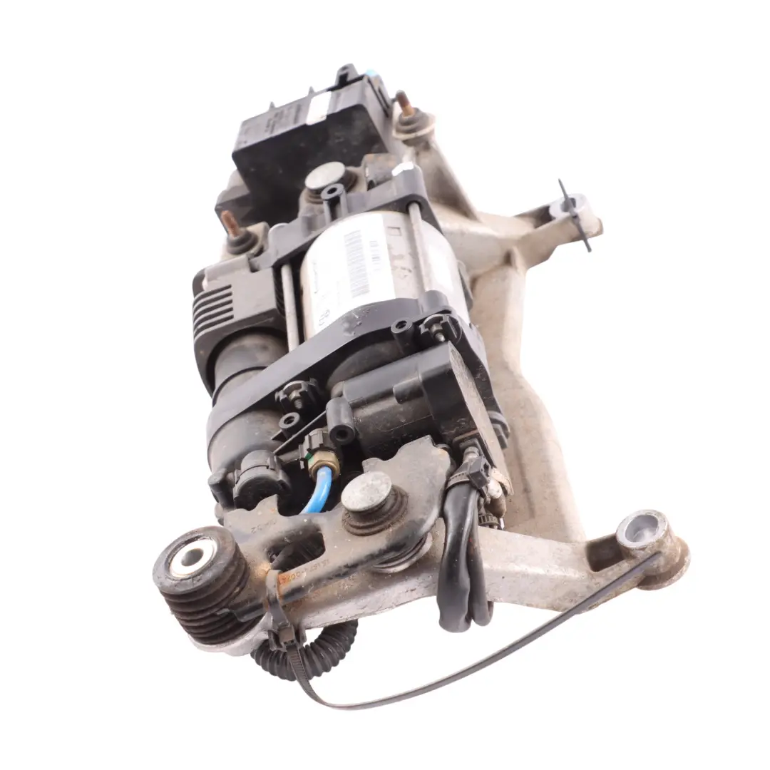 Suspension Pump Compressor to Porsche Cayenne 92A Air with Part number 7P0698007B Porsche Cayenne 92A Air Suspension Pump Compressor - SKU 7P0698007B - Part number 7P0698007B