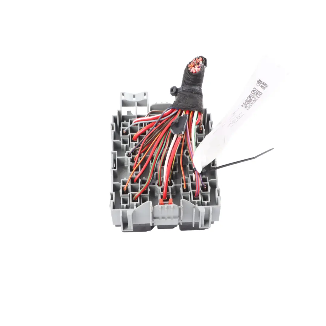 Porsche Cayenne 92A 3.0 TDI Fuse Box Relay Control Module - SKU 7P0937211A - Part number 7P0937211A