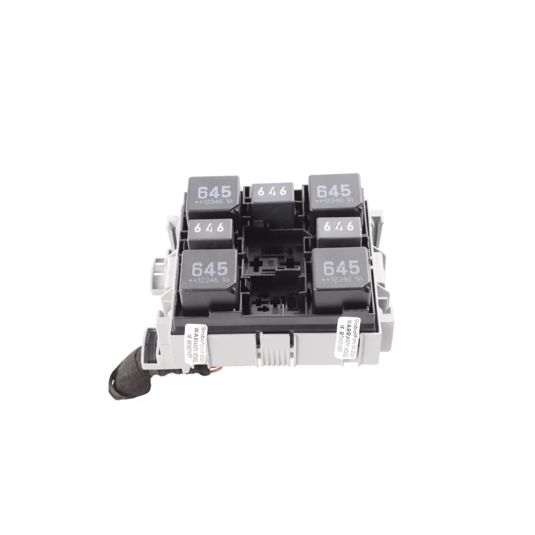 Fuse Box Relay Control Module to Porsche Cayenne 92A 3.0 TDI with Part number 7P0937211A Porsche Cayenne 92A 3.0 TDI Fuse Box Relay Control Module - SKU 7P0937211A - Part number 7P0937211A