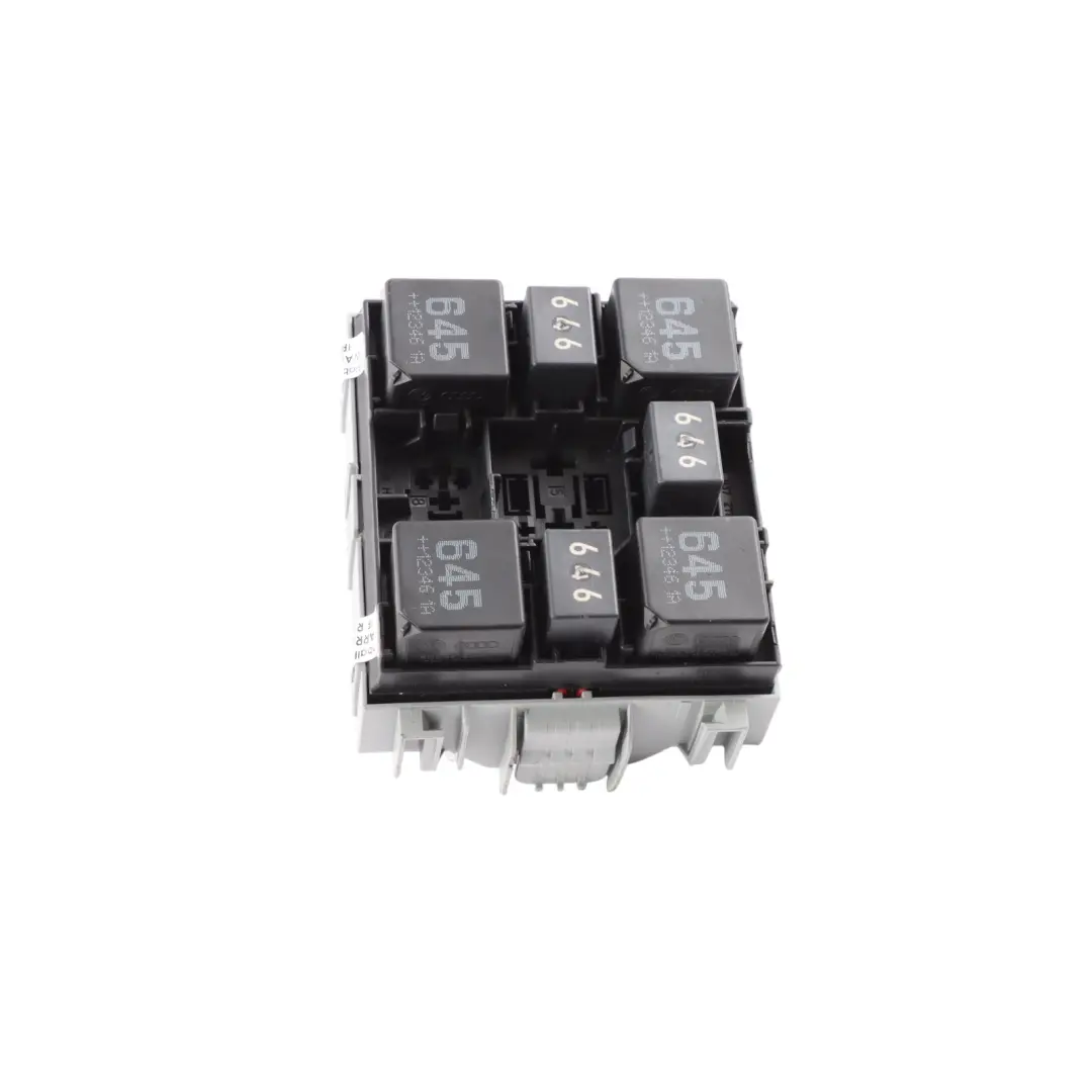 Porsche Cayenne 92A Module Commande Relais Boîte À Fusibles 3.0 TDI - SKU 7P0937211A - Numéro de pièce 7P0937211A