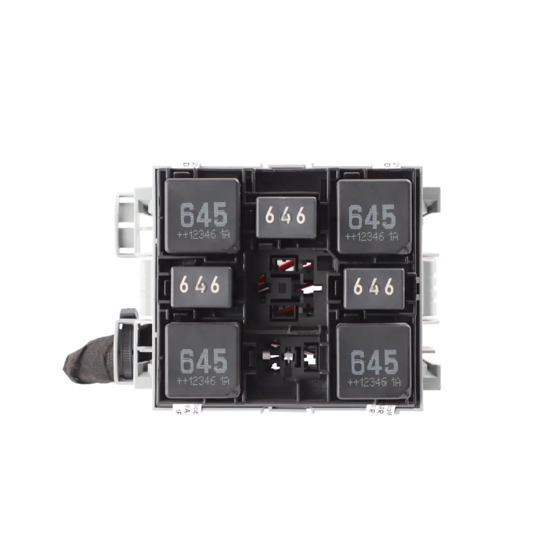 Fuse Box Relay Control Module to Porsche Cayenne 92A 3.0 TDI with Part number 7P0937211A Porsche Cayenne 92A 3.0 TDI Fuse Box Relay Control Module - SKU 7P0937211A - Part number 7P0937211A