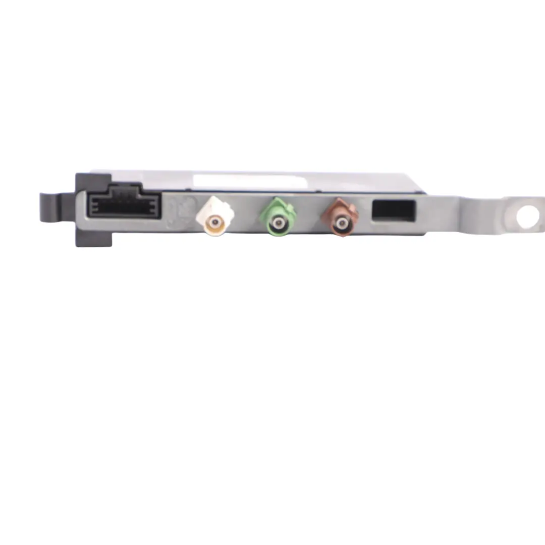 Porsche Cayenne 92A Amplificateur Antenne Couvercle Gauche - SKU 7P5035225C - Numéro de pièce 7P5035225C