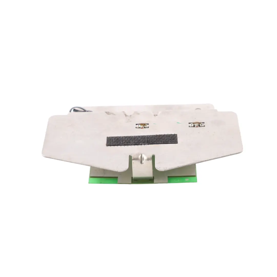 Amplificador Antena Aérea para Porsche Cayenne 92A con número de pieza 7P5035503 Porsche Cayenne 92A Amplificador Antena Aérea - SKU 7P5035503 - Número de pieza 7P5035503