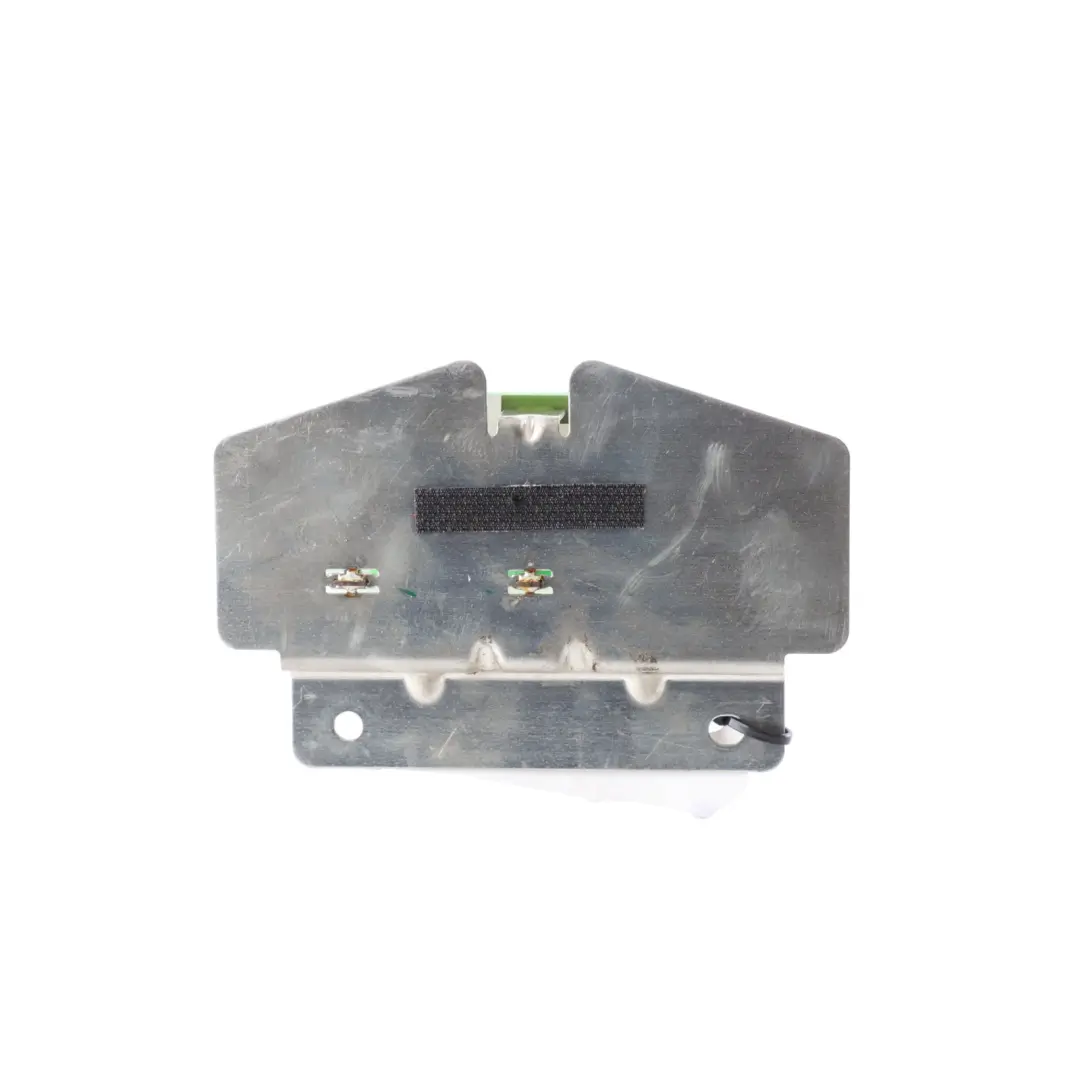 Amplificateur Antenne Aérienne pour Porsche Cayenne 92A à propos du numéro de pièce 7P5035503 Porsche Cayenne 92A Amplificateur Antenne Aérienne - SKU 7P5035503 - Numéro de pièce 7P5035503