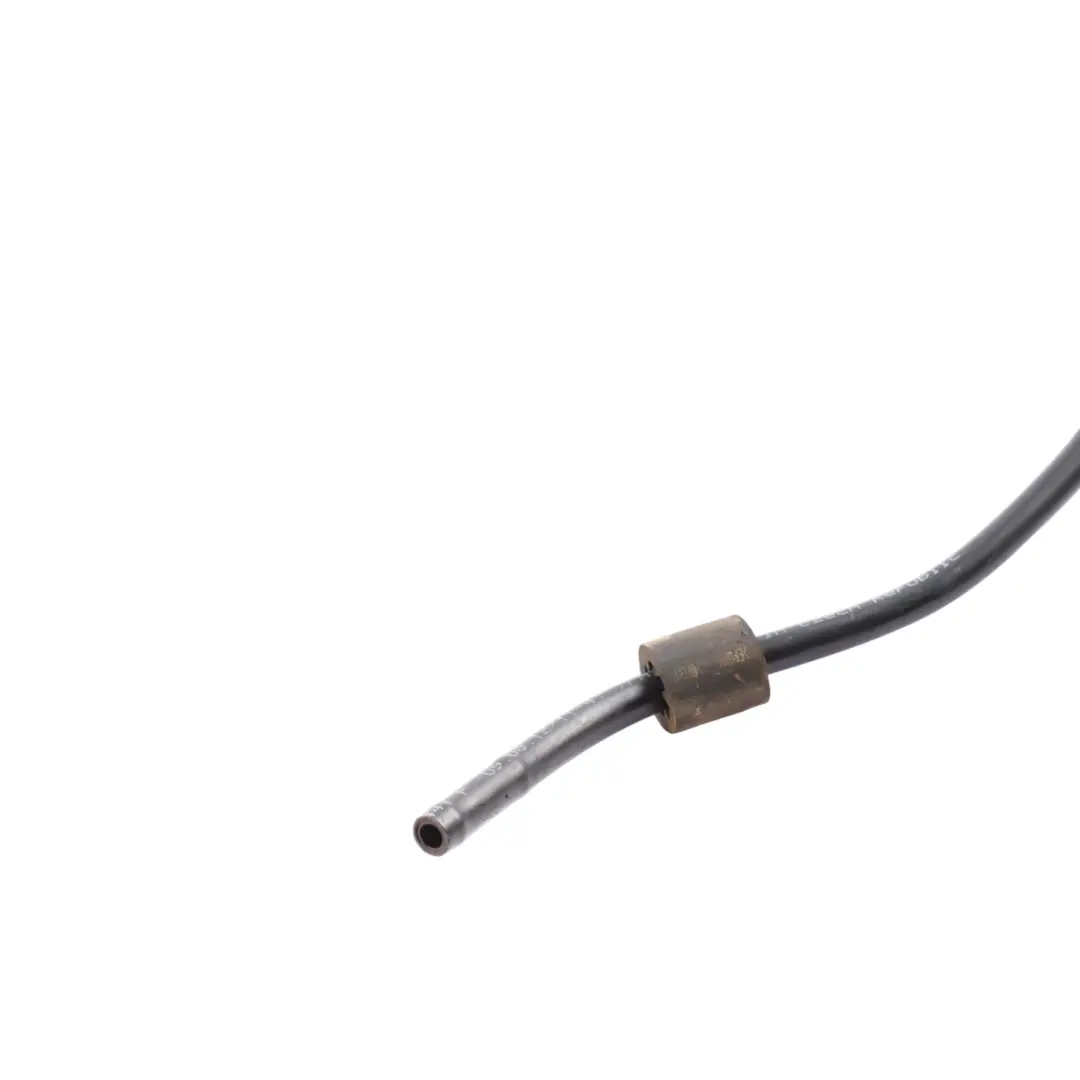 Tubo Respiradero De Agua Manguera Refrigeración para Porsche Cayenne 92A con número de pieza 7P5122447F Porsche Cayenne 92A Tubo Respiradero De Agua Manguera Refrigeración - SKU 7P5122447F - Número de pieza 7P5122447F