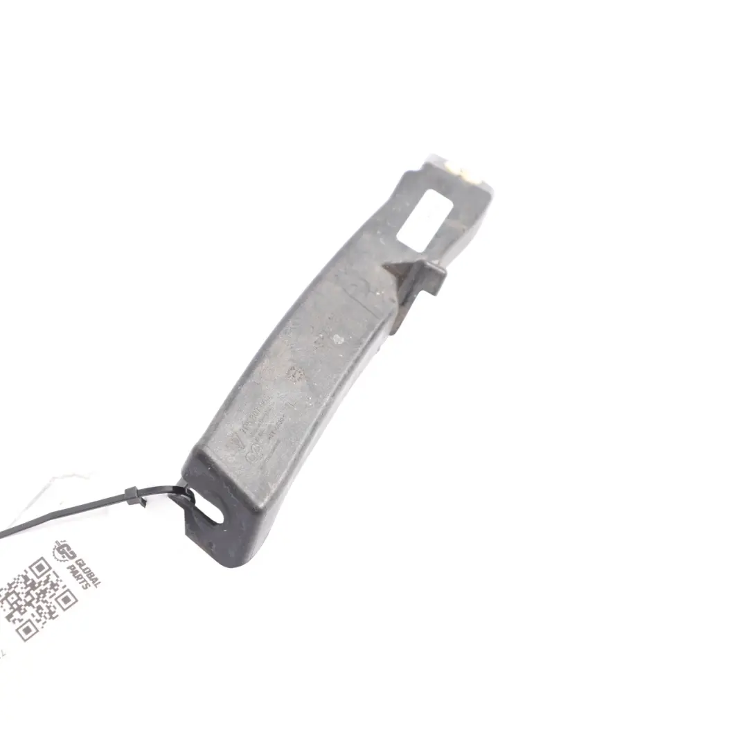 Bumper Holder Bracket Rear Left N/S to Porsche Cayenne 92A with Part number 7P5807045 Porsche Cayenne 92A Bumper Holder Bracket Rear Left N/S - SKU 7P5807045 - Part number 7P5807045