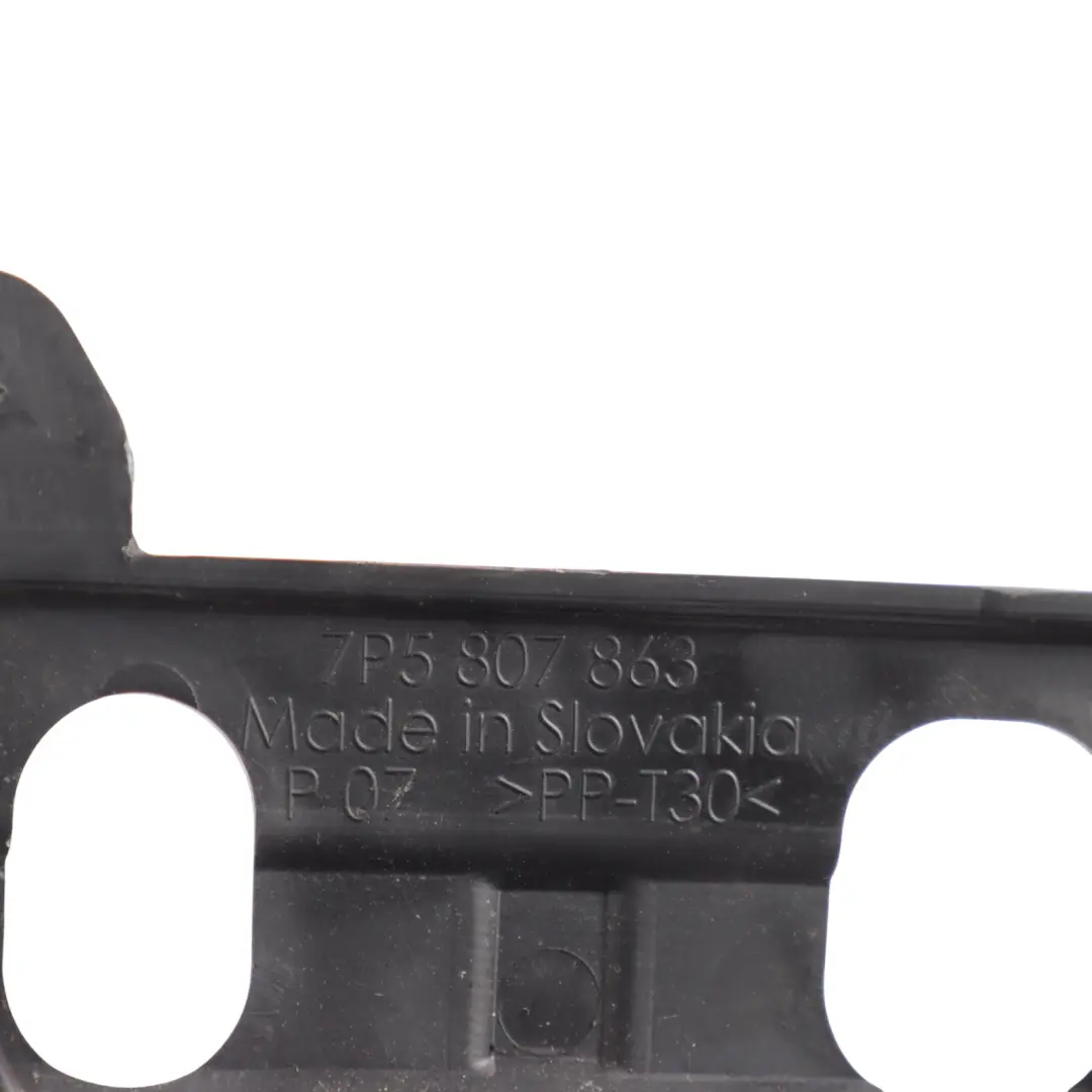 Bumper Bracket Support Mount Centre Middle to Porsche Cayenne 92A Rear with Part number 7P5807863 Porsche Cayenne 92A Rear Bumper Bracket Support Mount Centre Middle - SKU 7P5807863 - Part number 7P5807863