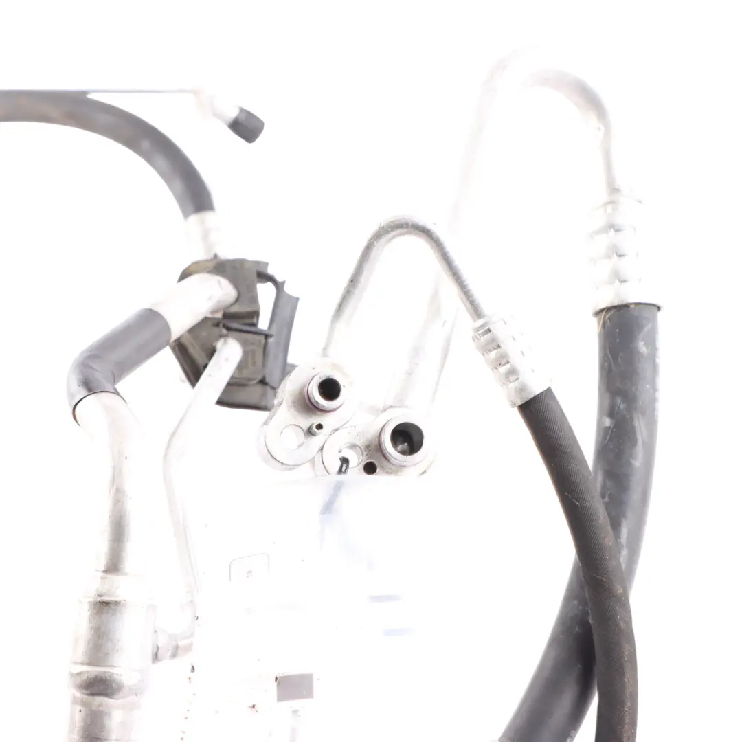 Klimaanlage A/C Rohre Schläuche Leitungen für Porsche Cayenne 92A mit Teilenummer 7P5820741CB Porsche Cayenne 92A Klimaanlage A/C Rohre Schläuche Leitungen - SKU 7P5820741CB - Teilenummer 7P5820741CB