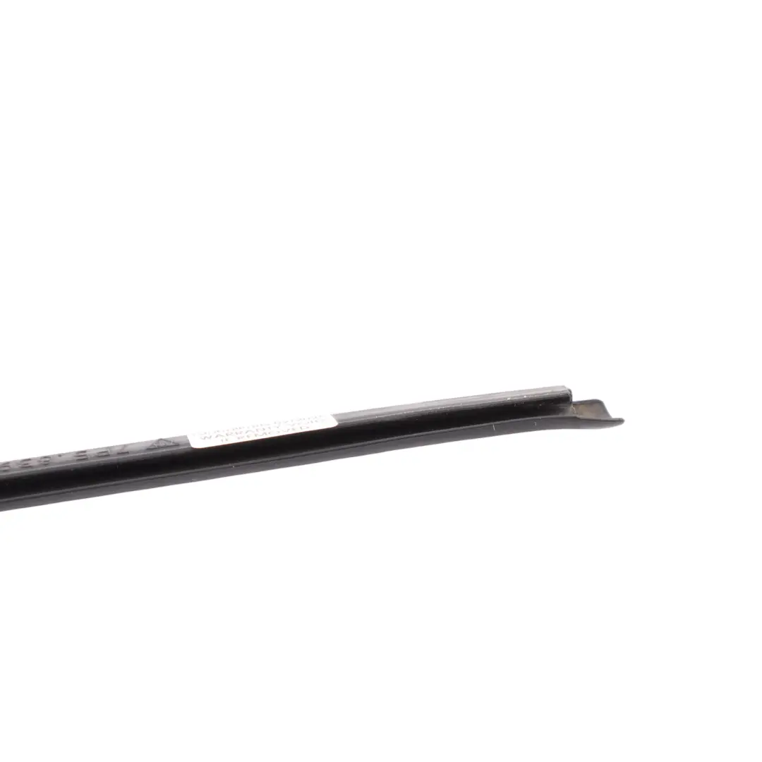 Door B-Pillar C-Pillar Seal Gasket Rear Left N/S to Porsche Cayenne 92A with Part number 7P5839473A Porsche Cayenne 92A Door B-Pillar C-Pillar Seal Gasket Rear Left N/S - SKU 7P5839473A - Part number 7P5839473A