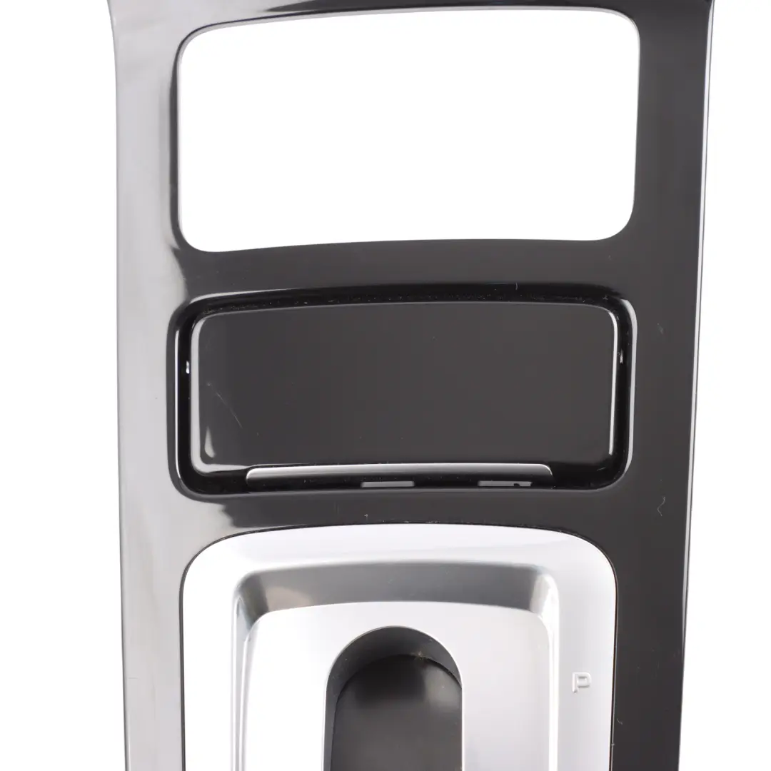Selector Selecting Lever Surround Cover to Porsche Cayenne 92A Gear with Part number 7P5863324F Porsche Cayenne 92A Gear Selector Selecting Lever Surround Cover - SKU 95855332400 - Part number 7P5863324F