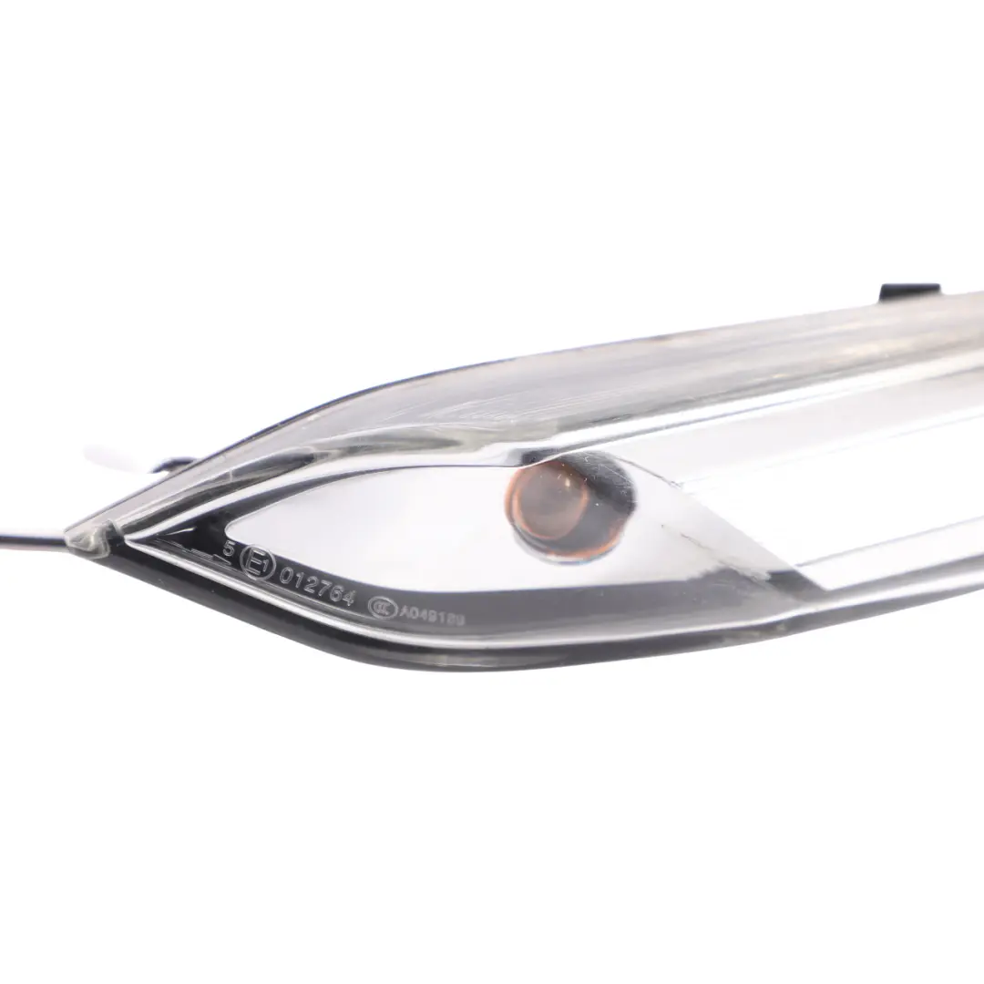 Additional Turn Indicator Lamp Right O/S to Porsche Cayenne 92A with Part number 7P5949102A Porsche Cayenne 92A Additional Turn Indicator Lamp Right O/S - SKU 7P5949102A - Part number 7P5949102A