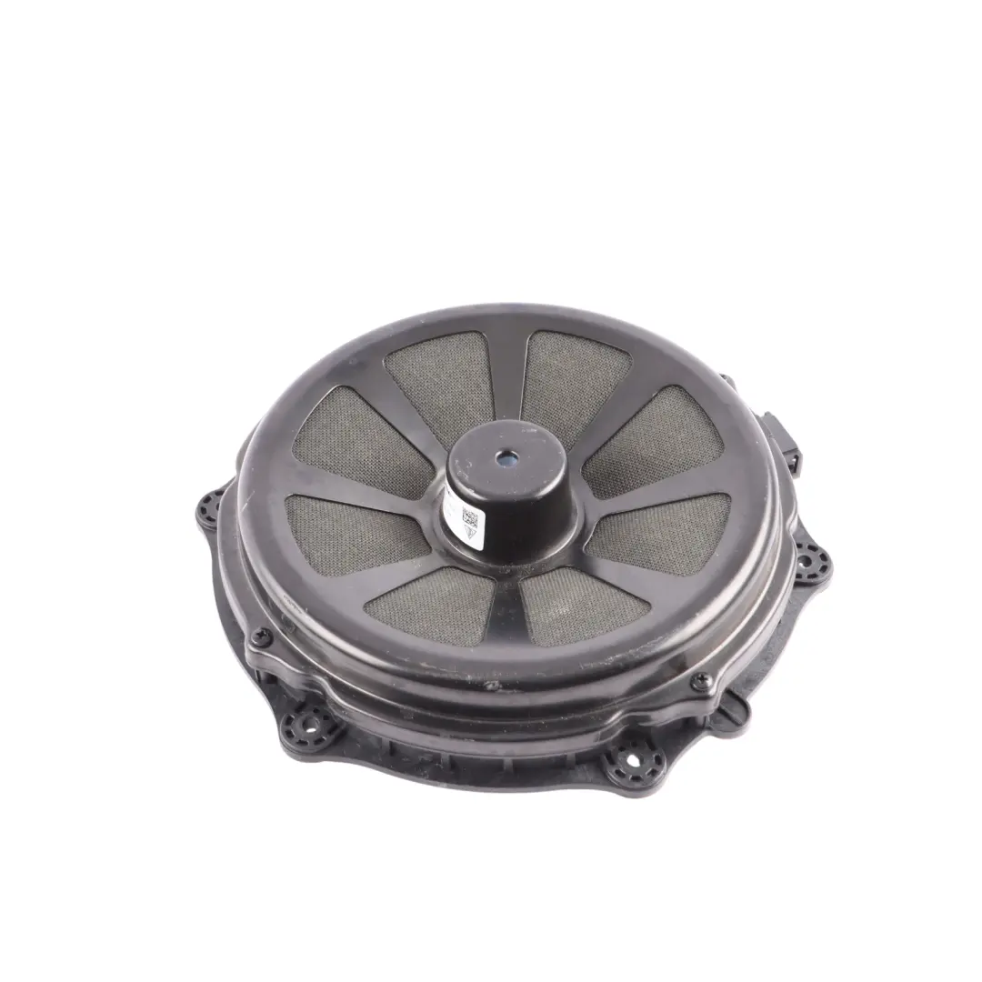 Front Door Bass Loudspeaker Left Right N/O/S to Porsche Cayenne 92A with Part number 7PP035454E Porsche Cayenne 92A Front Door Bass Loudspeaker Left Right N/O/S - SKU 7PP035454E - Part number 7PP035454E