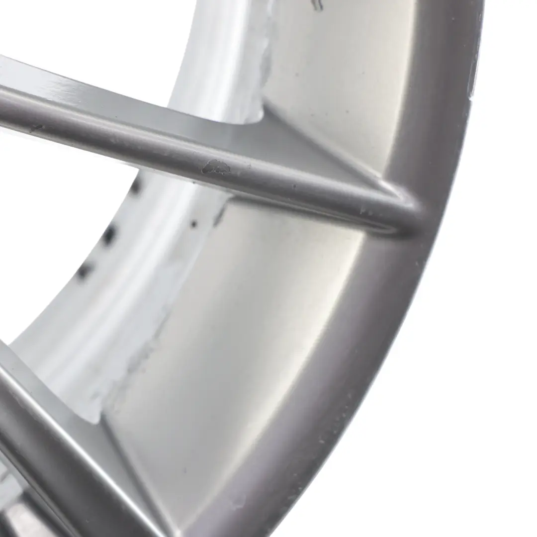 Llanta Delantera Aleación Plateada BMW E90 E92 E93 18" ET:34 8J M Styling 193 para con número de pieza 8036933 Llanta Delantera Aleación Plateada BMW E90 E92 E93 18" ET:34 8J M Styling 193 - SKU 8036933-8 - Número de pieza 8036933