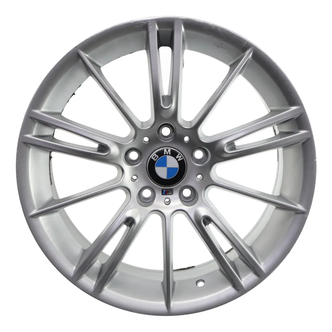 Felga Aluminiowa Srebrna 18" 8J ET:40 VIA do BMW E90 o numerze 8036933 BMW E90 Felga Aluminiowa Srebrna 18" 8J ET:40 VIA - SKU 8036933-VIA - Numer Części 8036933
