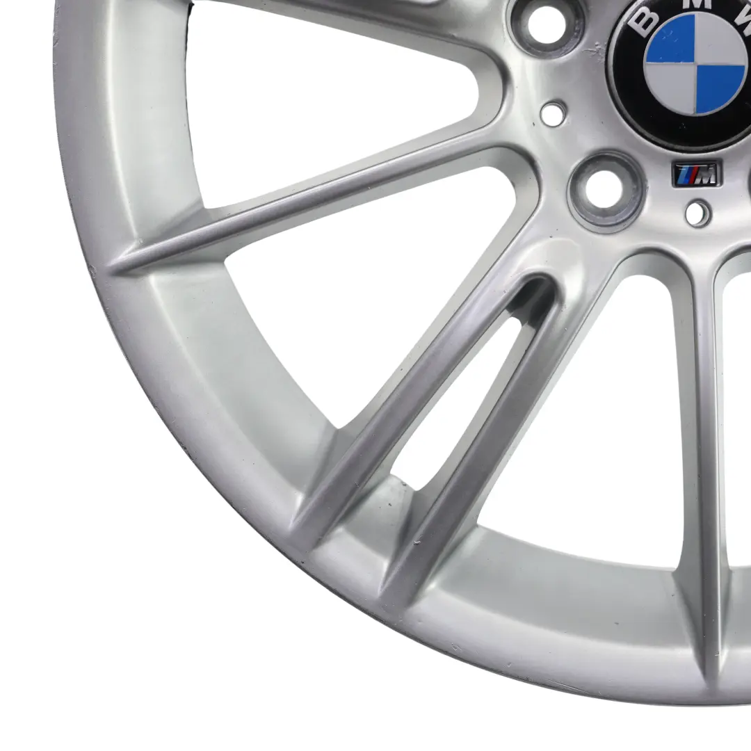 Vorne Alu Felge Alufelge 18" Stern Speiche 193 8J ET:40 VIA für BMW E90 E91 E92 mit Teilenummer 8036933 BMW E90 E91 E92 Vorne Alu Felge Alufelge 18" Stern Speiche 193 8J ET:40 VIA - SKU 8036933-VIA - Teilenummer 8036933