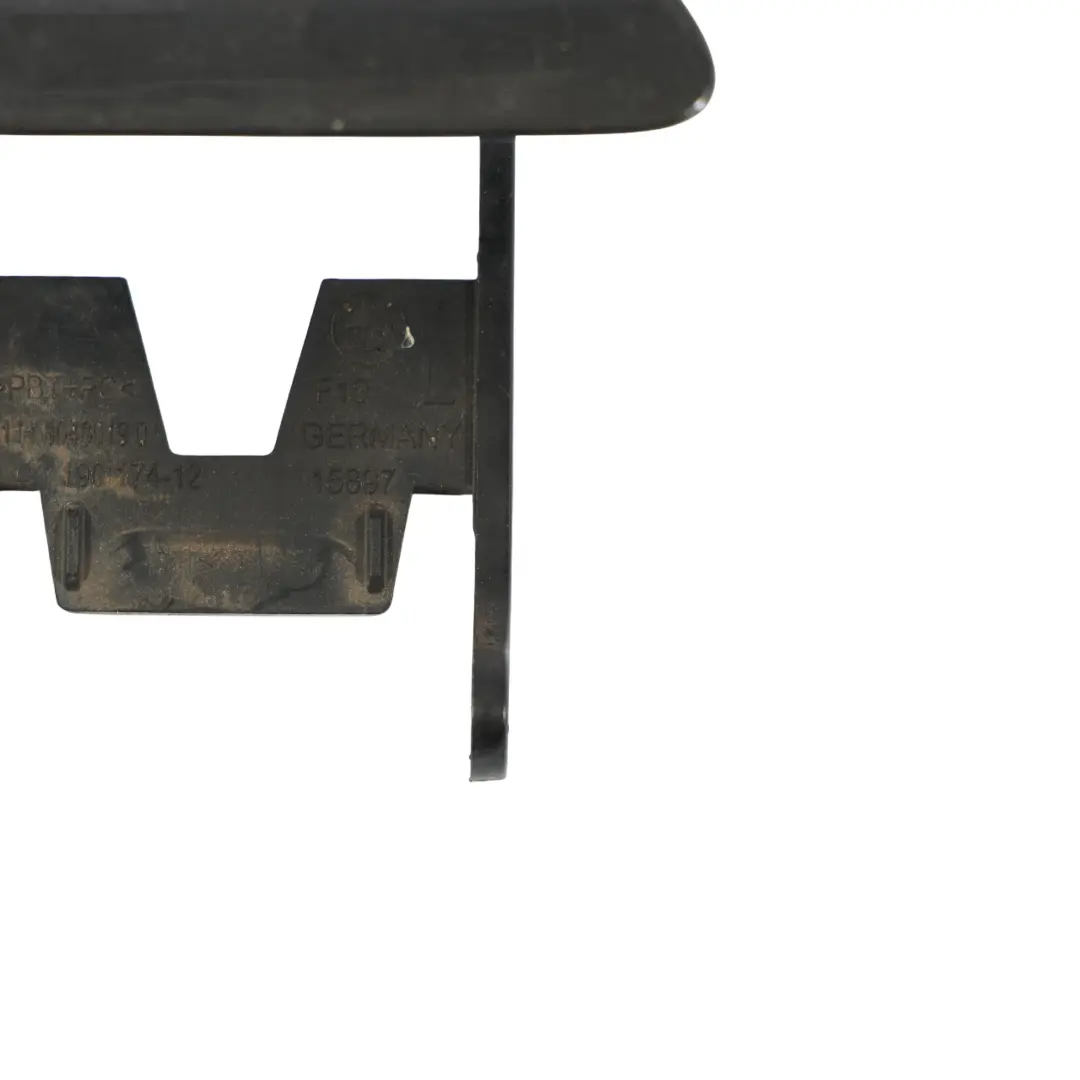 Buse De Lave-Glace Avant Gauche Sophistograu Metallic Gris - A90 pour BMW F10 à propos du numéro de pièce 8048019 BMW F10 Buse De Lave-Glace Avant Gauche Sophistograu Metallic Gris - A90 - SKU 8048679-SOP - Numéro de pièce 8048019