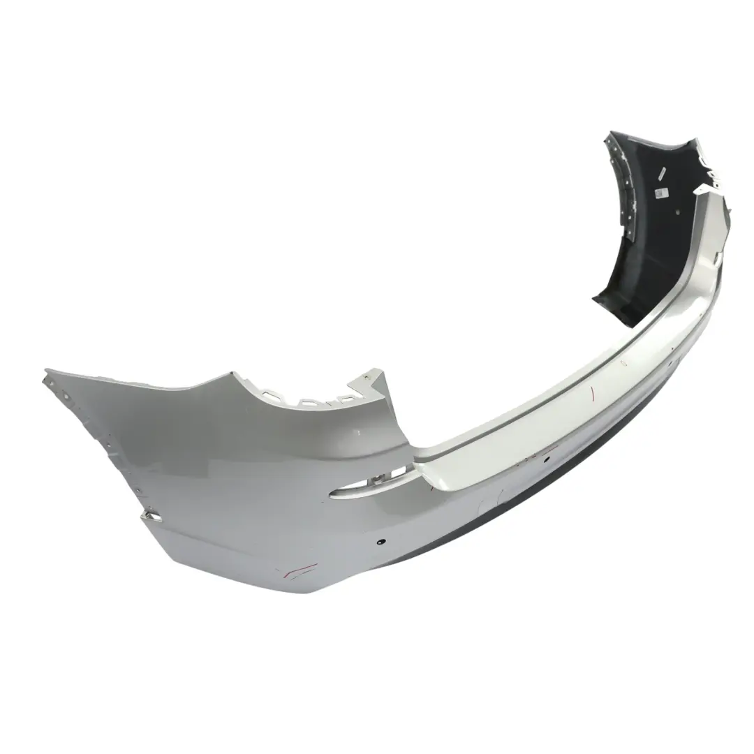Tylny Zderzak M-Pakiet PDC Titansilber Srebrny Metalik - 354 do BMW X3 F25 o numerze 8056245 BMW X3 F25 Tylny Zderzak M-Pakiet PDC Titansilber Srebrny Metalik - 354 - SKU 8056245-TS - Numer Części 8056245