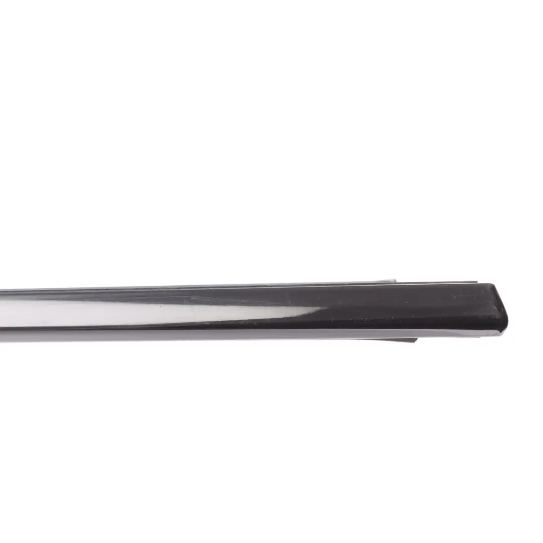 BMW E39 Rear Door Outer Weatherstrip Strip Seal Right O/S - SKU 8159022 - Part number 8159022