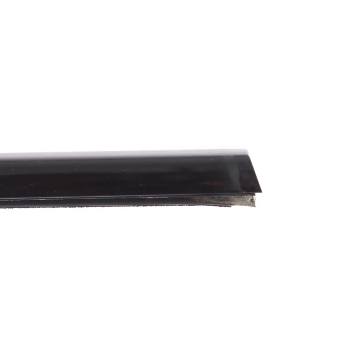 BMW E39 Front Door Window Weatherstrip Seal Strip Black Right O/S - SKU 8159236 - Part number 8159236