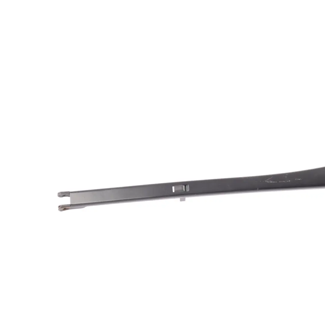 Wiper Arm Windscreen Windshield Driver's Side Right O/S to BMW E39 with Part number 8209880 BMW E39 Wiper Arm Windscreen Windshield Driver's Side Right O/S - SKU 8209880 - Part number 8209880