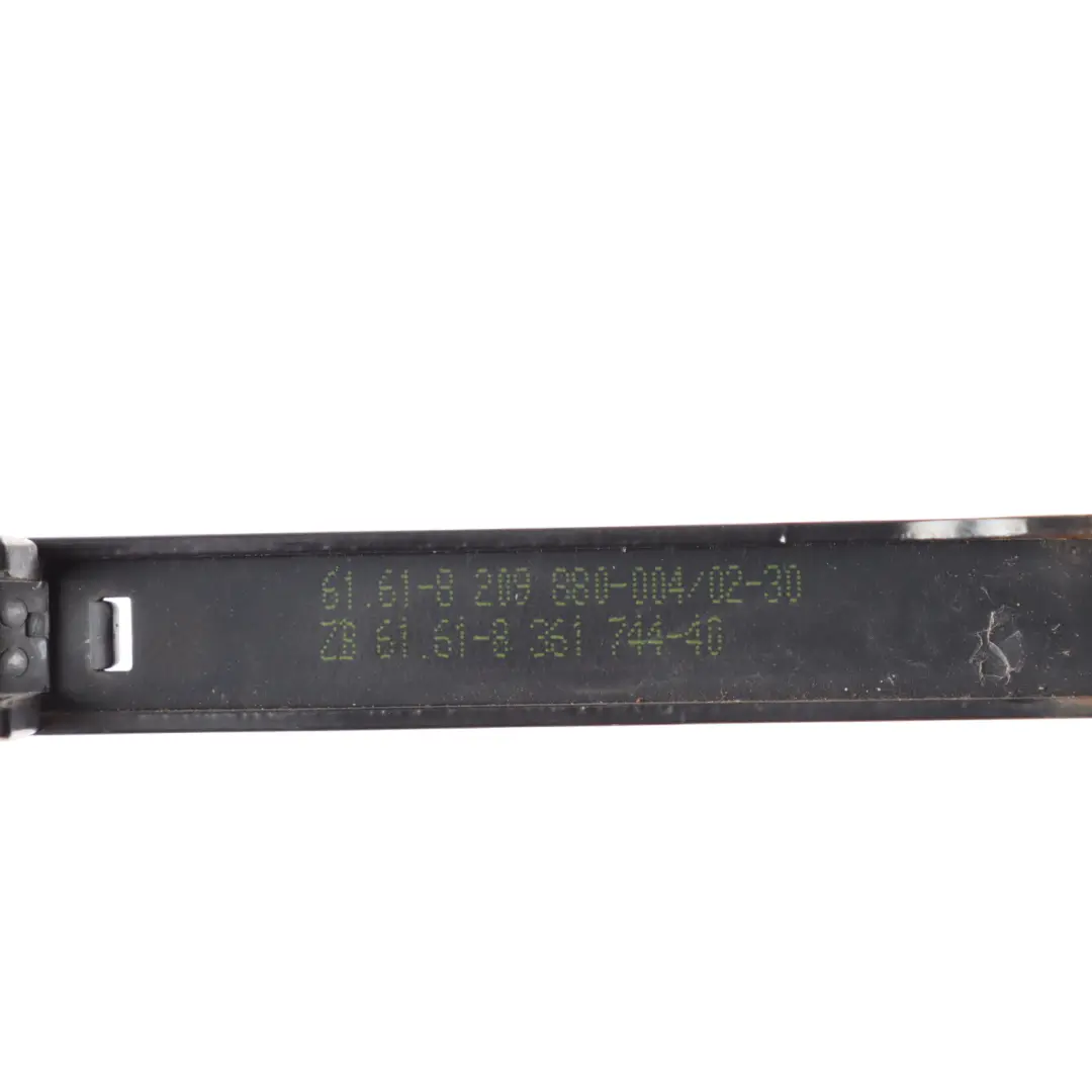 Wiper Arm Windscreen Windshield Driver's Side Right O/S to BMW E39 with Part number 8209880 BMW E39 Wiper Arm Windscreen Windshield Driver's Side Right O/S - SKU 8209880 - Part number 8209880