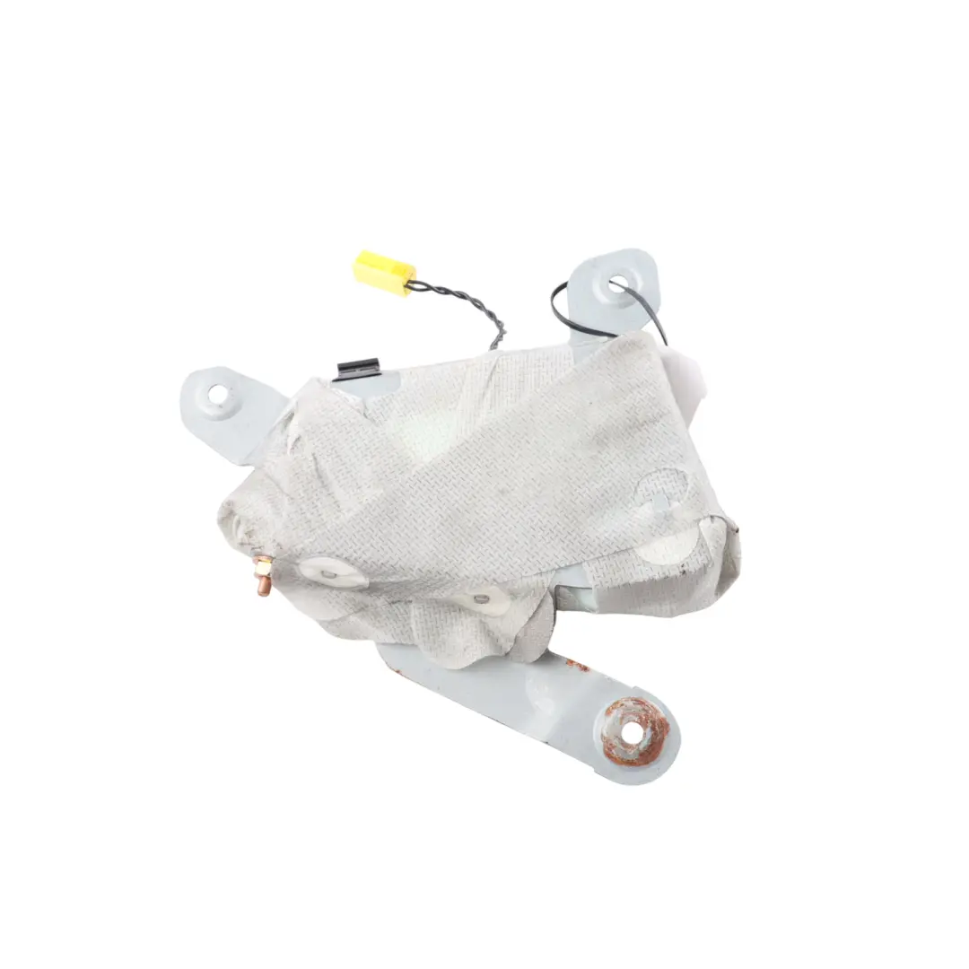 Door Side Air Module Front Left N/S to BMW E38 E39 with Part number 8268331 BMW E38 E39 Door Side Air Module Front Left N/S - SKU 8268331 - Part number 8268331