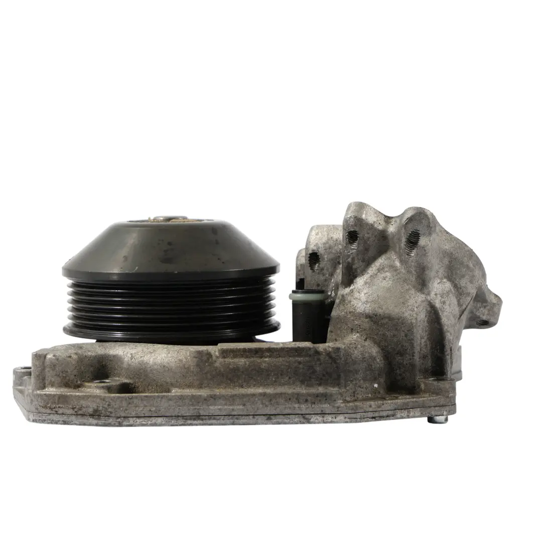 Obudowa Termostat Pompa Wody do BMW F11 F20 F21 F30 F31 F32 F36 LCI o numerze 8478476 BMW F11 F20 F21 F30 F31 F32 F36 LCI Obudowa Termostat Pompa Wody - SKU 8478476 - Numer Części 8478476