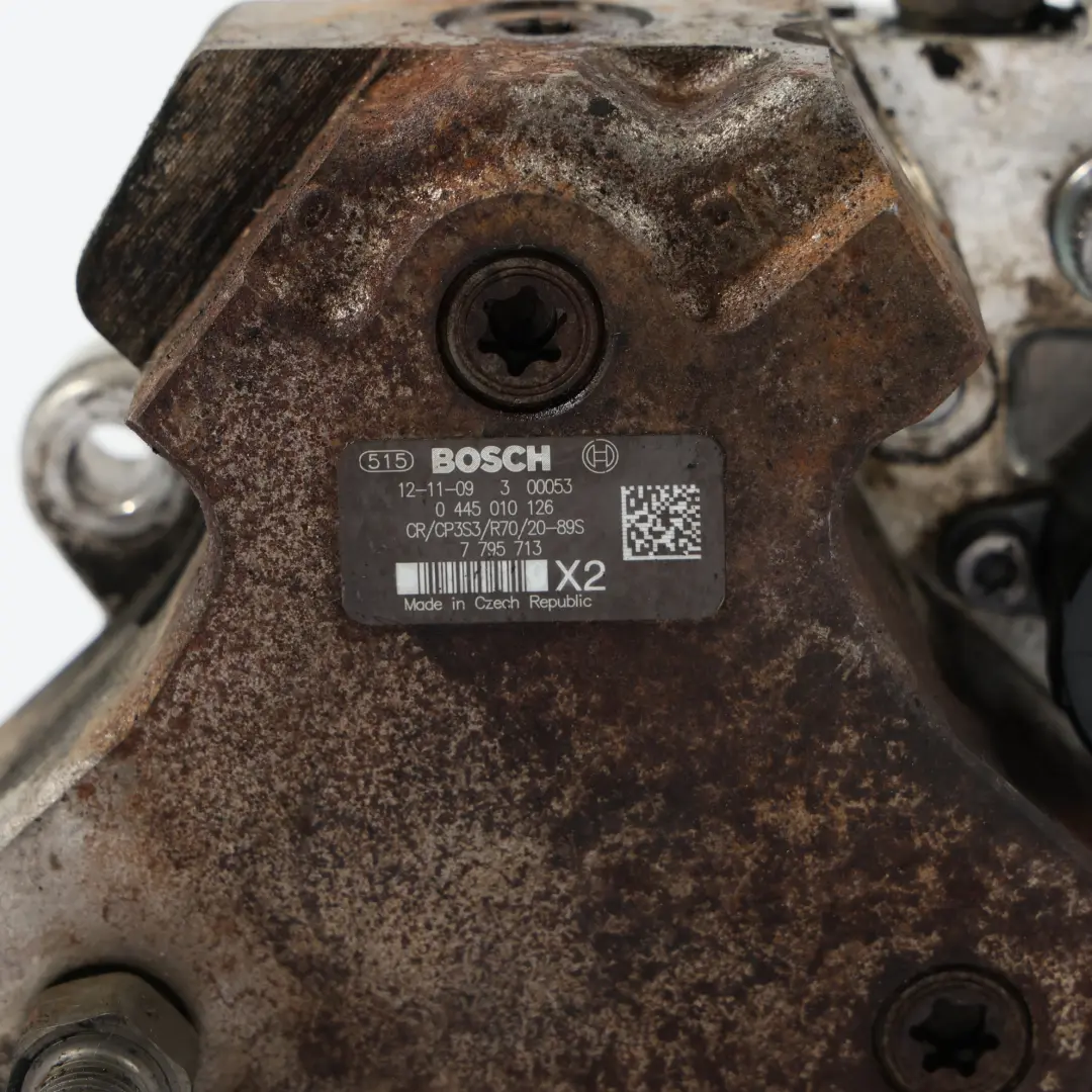 Pompa alta pressione iniezione carburante 7795713 per BMW E87 E90 E91 Diesel con numero di parte 8511824 BMW E87 E90 E91 Diesel Pompa alta pressione iniezione carburante 7795713 - SKU 8511824 - Numero di parte 8511824