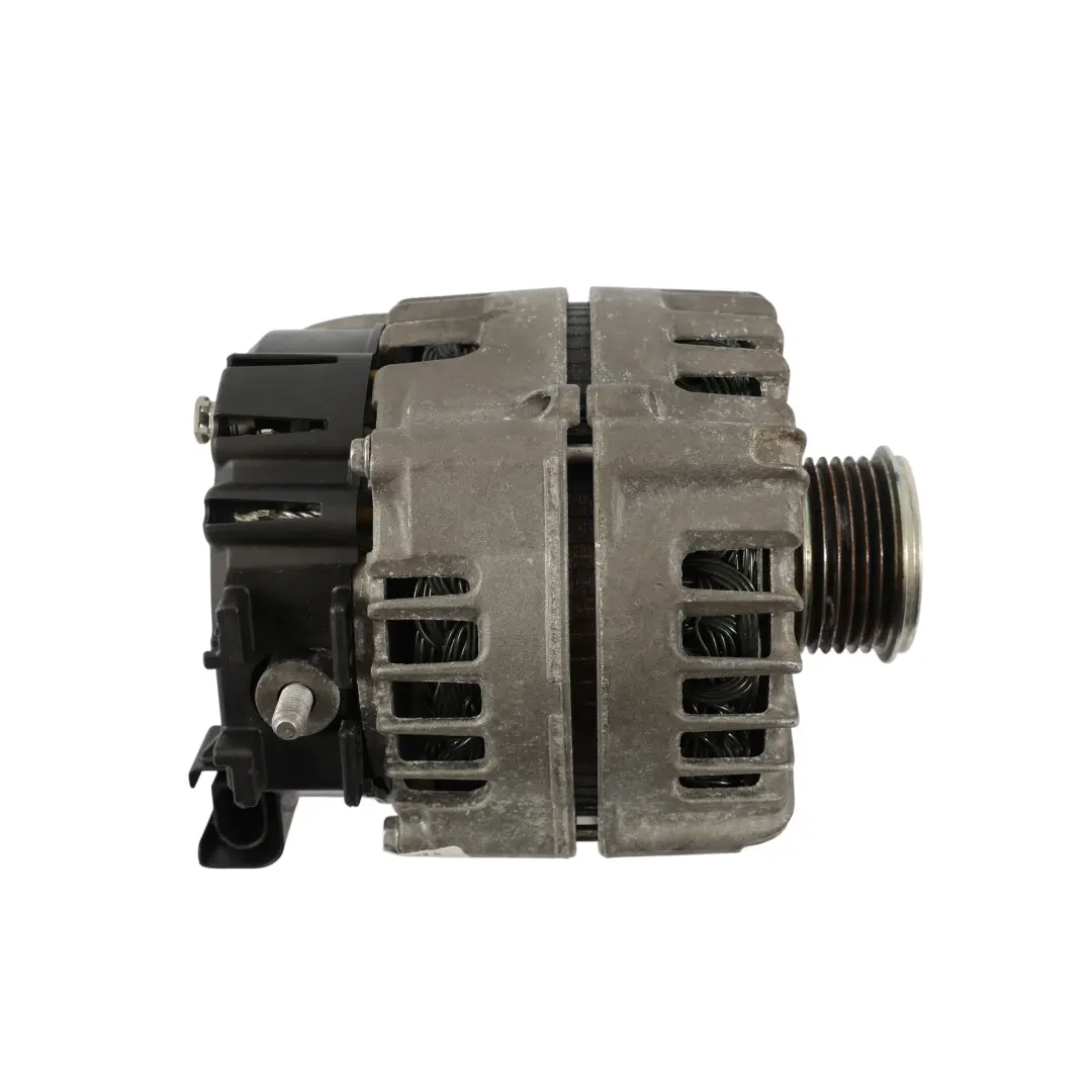 Alternator Generator 221A Valeo N57N N57Z Diesel Engine 8570672 to BMW F07 F10 with Part number 8570673 BMW F07 F10 Alternator Generator 221A Valeo N57N N57Z Diesel Engine 8570672 - SKU 8570673 - Part number 8570673