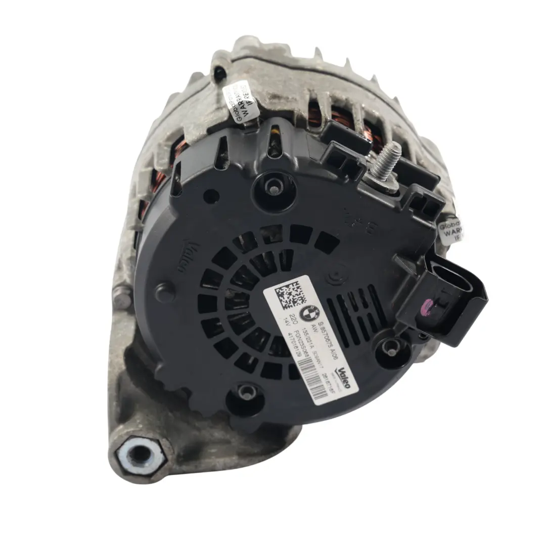 N57N N57Z Motor Diesel Alternador Generador 230A Valeo 8570675 para BMW F30 F32 LCI con número de pieza 8570676 BMW F30 F32 LCI N57N N57Z Motor Diesel Alternador Generador 230A Valeo 8570675 - SKU 8570676-1 - Número de pieza 8570676