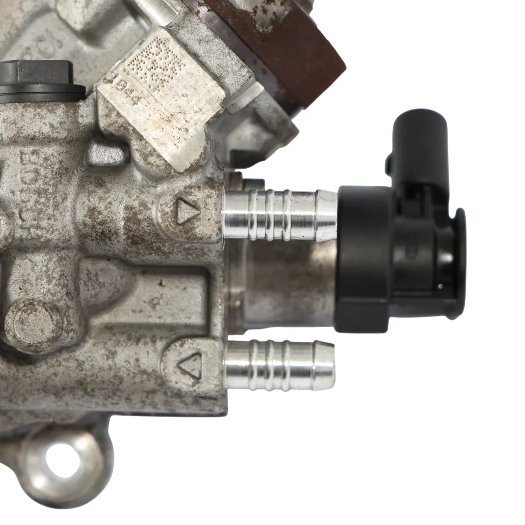 Bomba De Combustible De Alta Presión 316d 318d N47N 7823452 para BMW E90 LCI F20 F30 con número de pieza 8577648 BMW E90 LCI F20 F30 Bomba De Combustible De Alta Presión 316d 318d N47N 7823452 - SKU 8577648-3 - Número de pieza 8577648