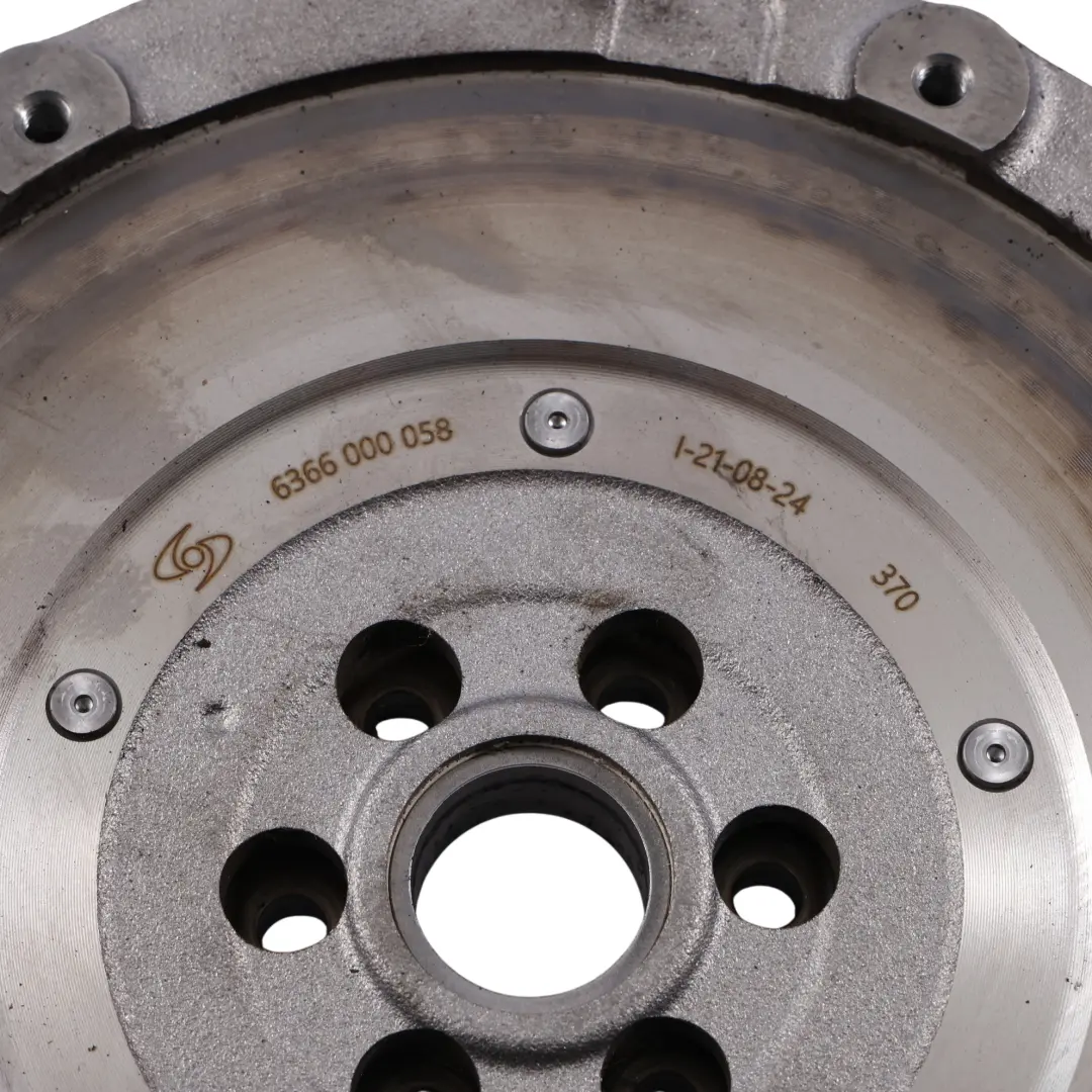 Sprzęgło Dwumasowe Zestaw do Mini Cooper S R55 R56 R57 LCI N18 Benzyna o numerze 8606067 Mini Cooper S R55 R56 R57 LCI N18 Benzyna Sprzęgło Dwumasowe Zestaw - SKU 8606067-5 - Numer Części 8606067